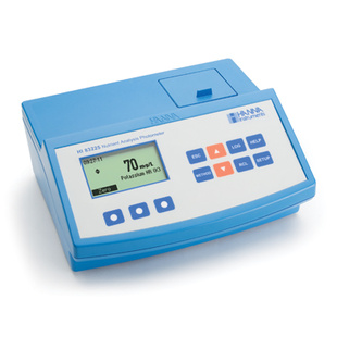Multiparametrový fotometr pro analýzy prováděné ve sklenících a hydroponiích